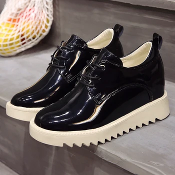 Ny fortegnelse casual retro solid farve vilde lille læder sko kvinder mode enkel sort khaki 2020 foråret efteråret W34-81